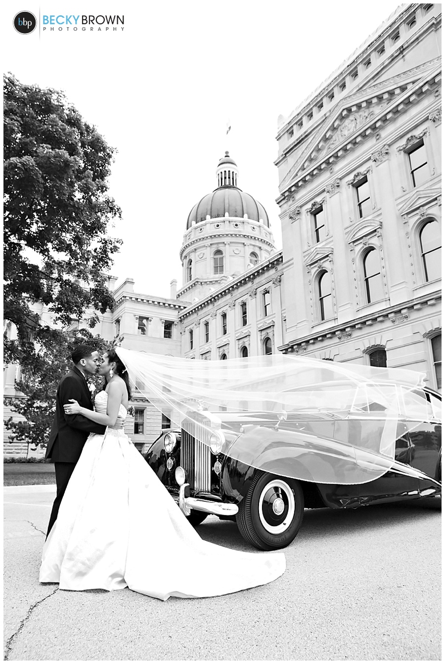 Indianapolis wedding photographer Rolls Royce vintage car wedding