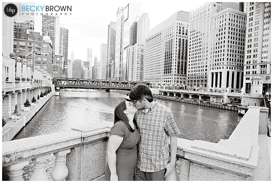 Downtown Chicago Engagment photos
