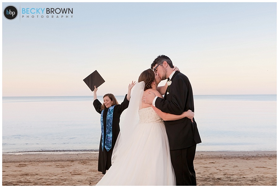 Kenilworth beach wedding