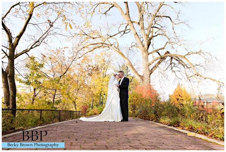 Naperville riverwalk wedding 