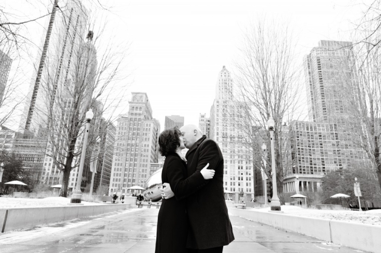 Chicago intimate wedding photographer